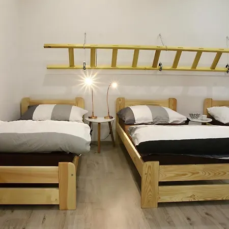 Za Sakurou Apartment